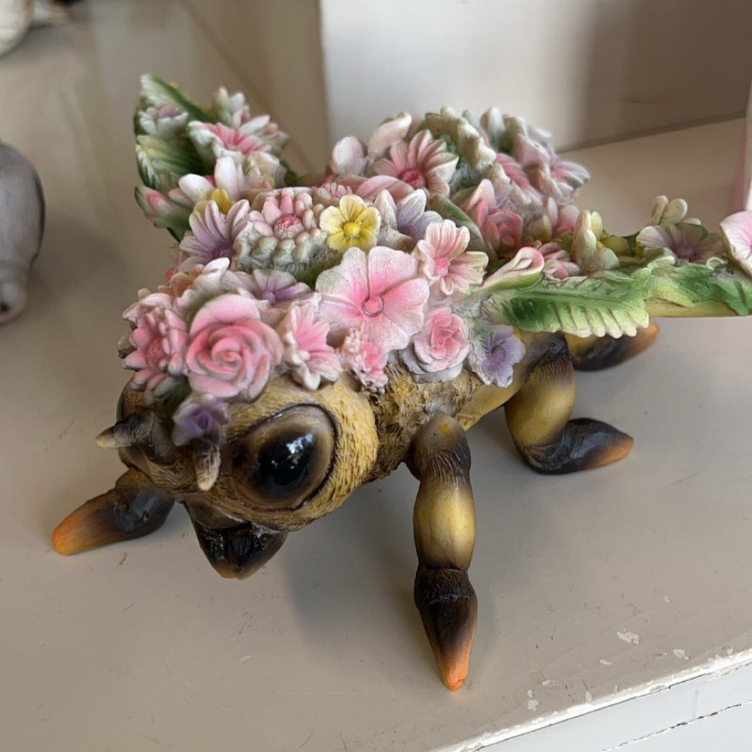 Floral Bee