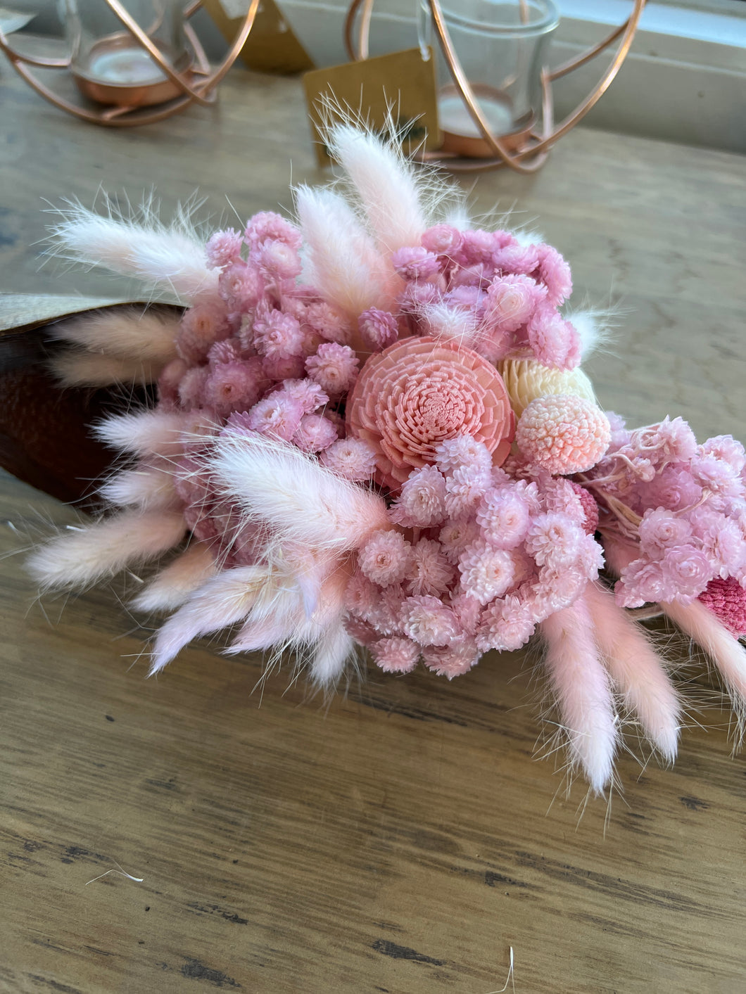 Pink & Fluffy - Table Pod